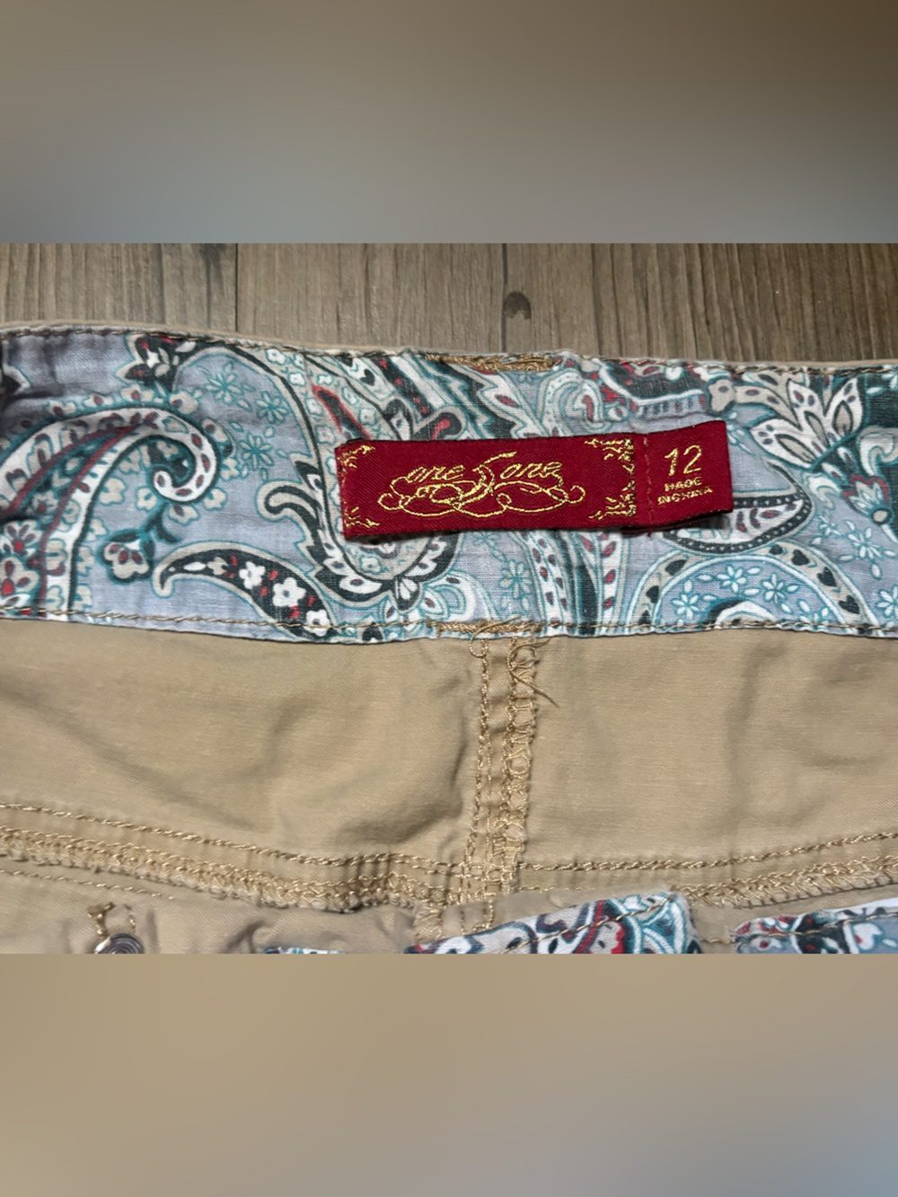 one 5 one Women's Beige Cargo Style Shorts - Picture 3 of 4
